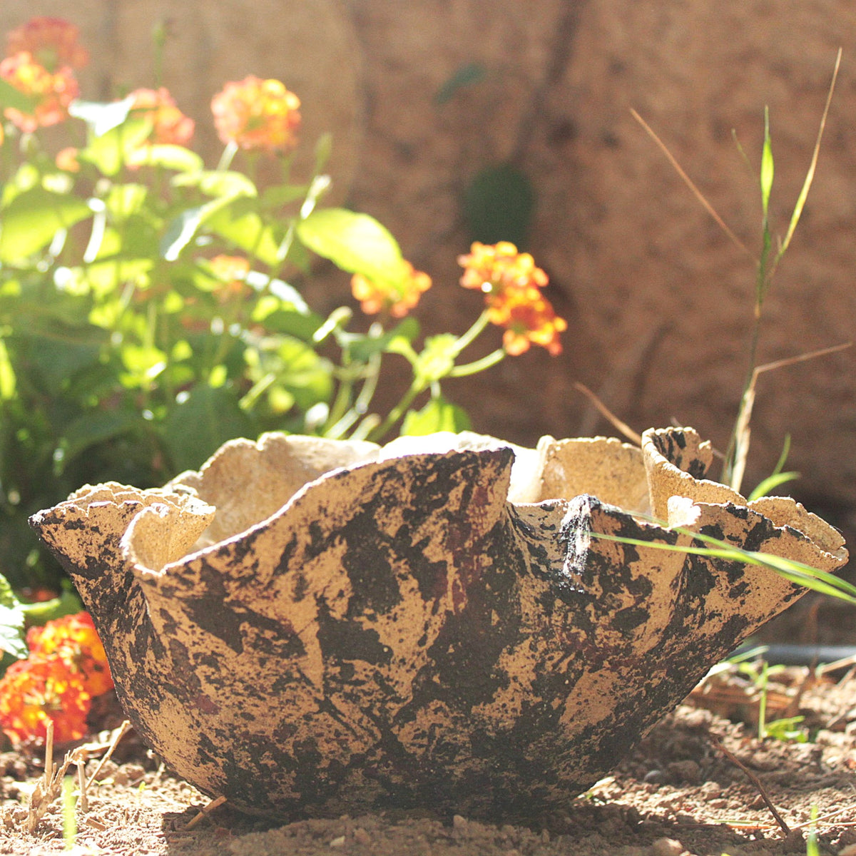 Wavy Art Bowl - sand