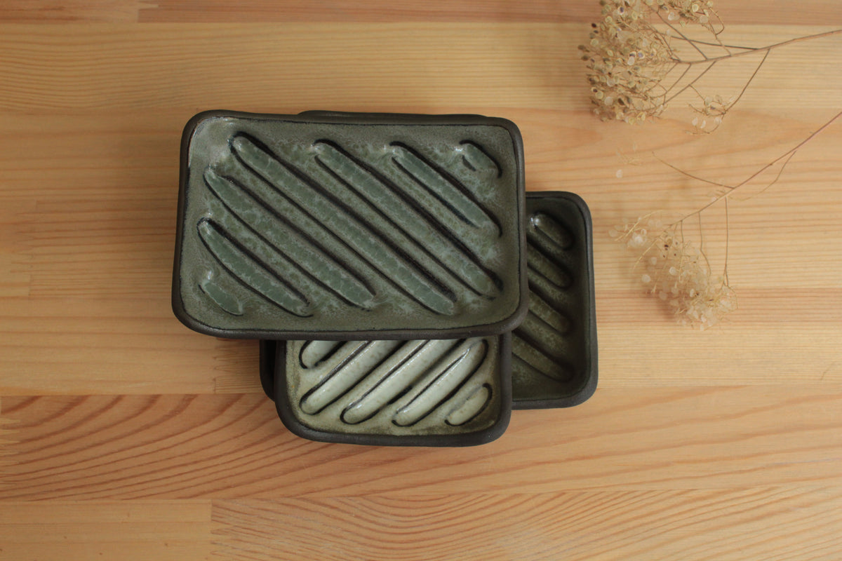 Colored soap dish