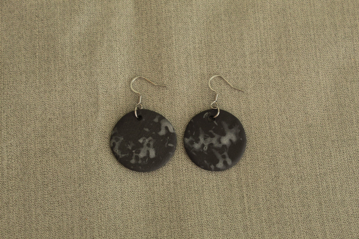 Black and white porcelain circle dangling earrings