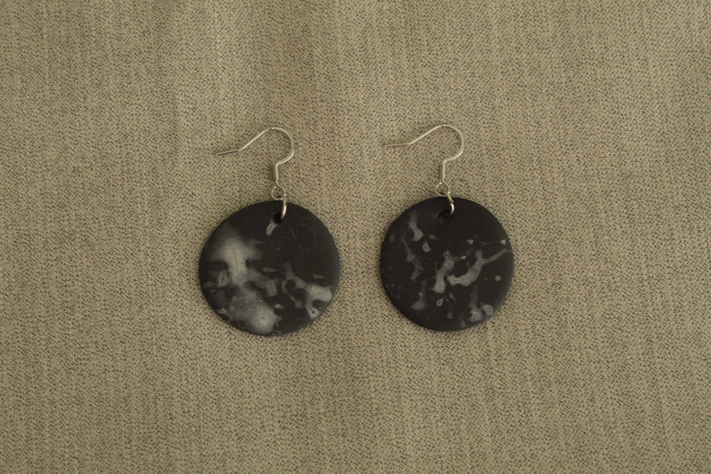 Black and white porcelain circle dangling earrings
