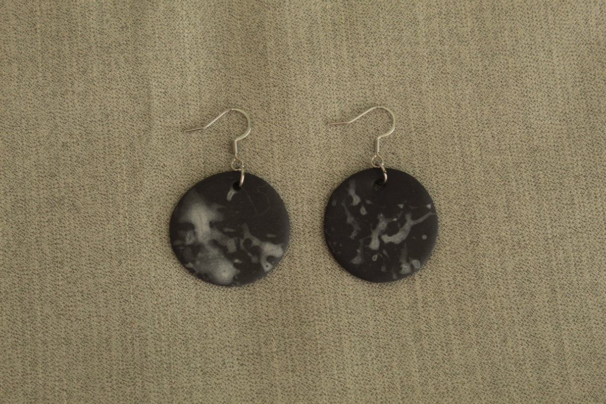 Black and white porcelain circle dangling earrings