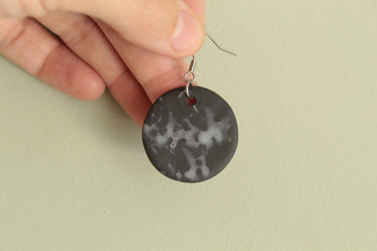 Black and white porcelain circle dangling earrings