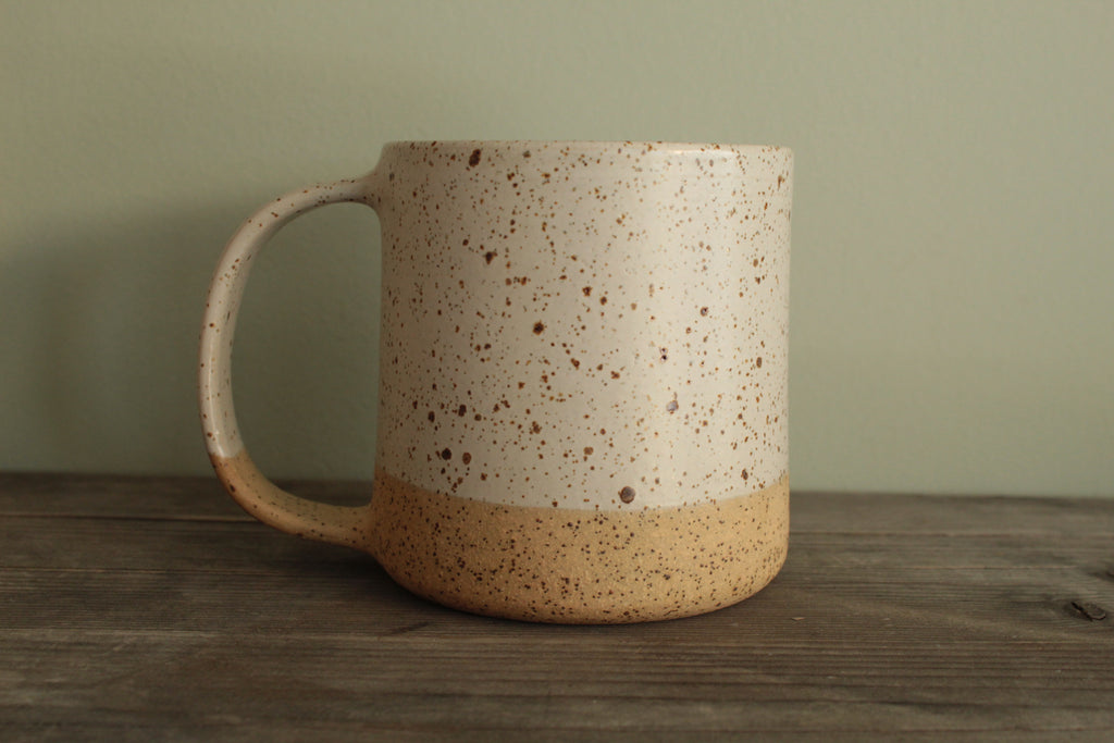 400ml White speckled mug