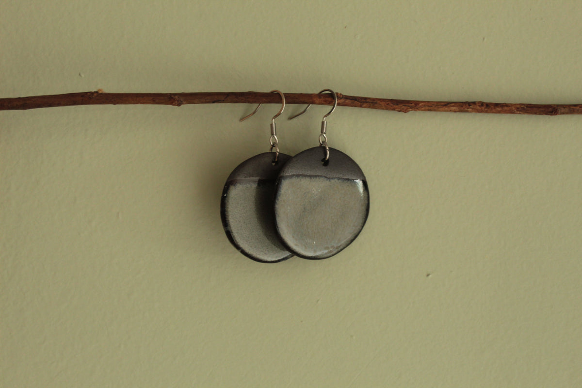 Black and dark sage circle dangling earrings