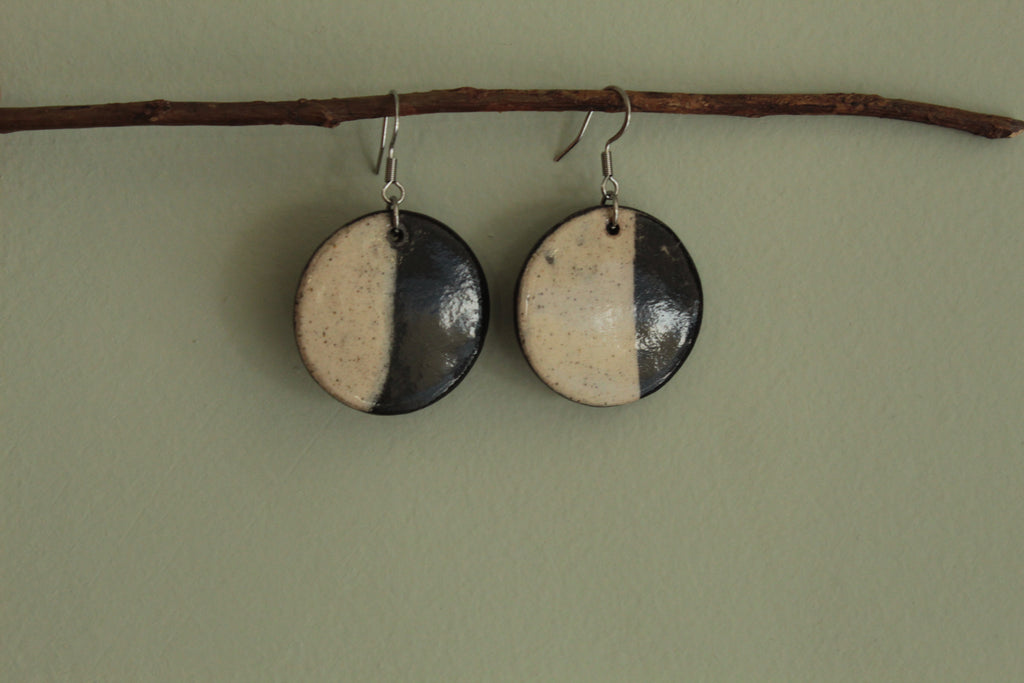 Marble circle dangling earrings