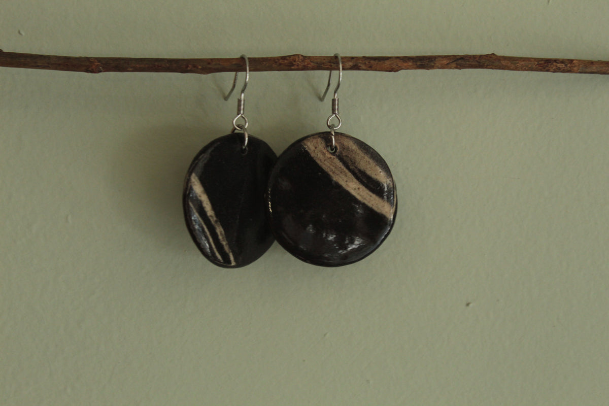 Marble circle dangling earrings