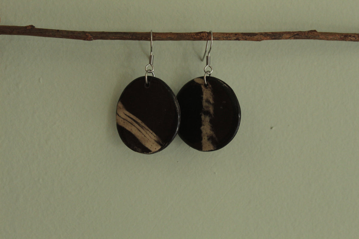 Marble circle dangling earrings