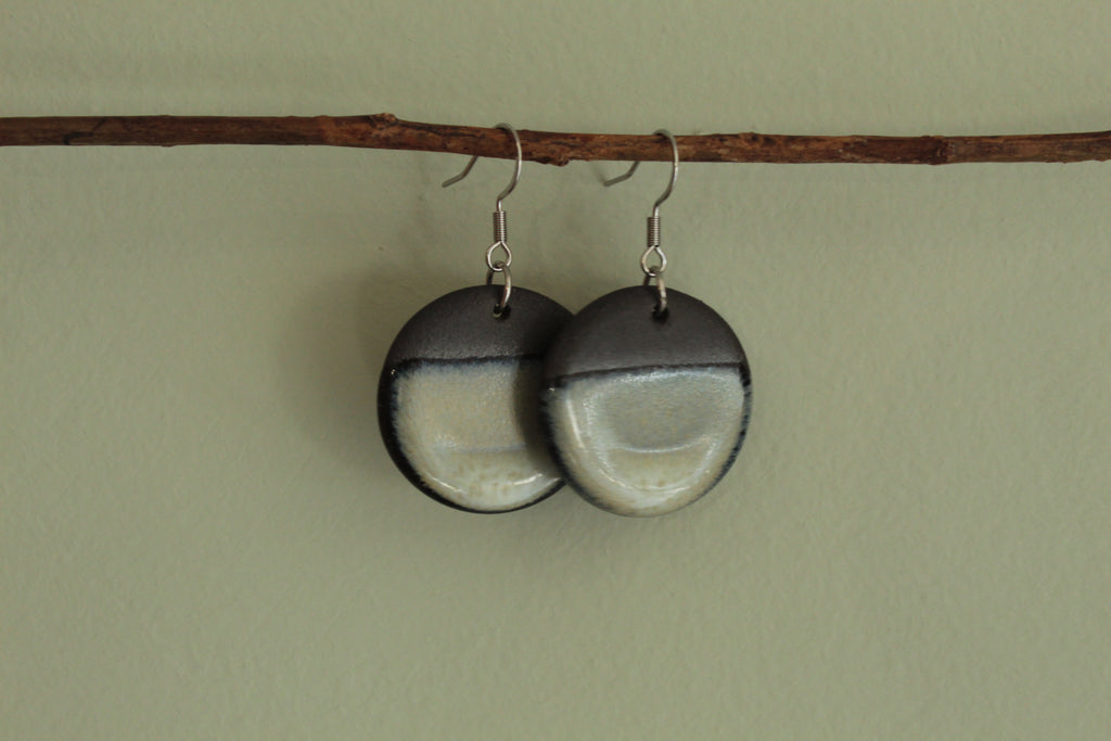 Maira circle dangling earrings