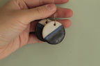 Three-colored circle dangling earrings