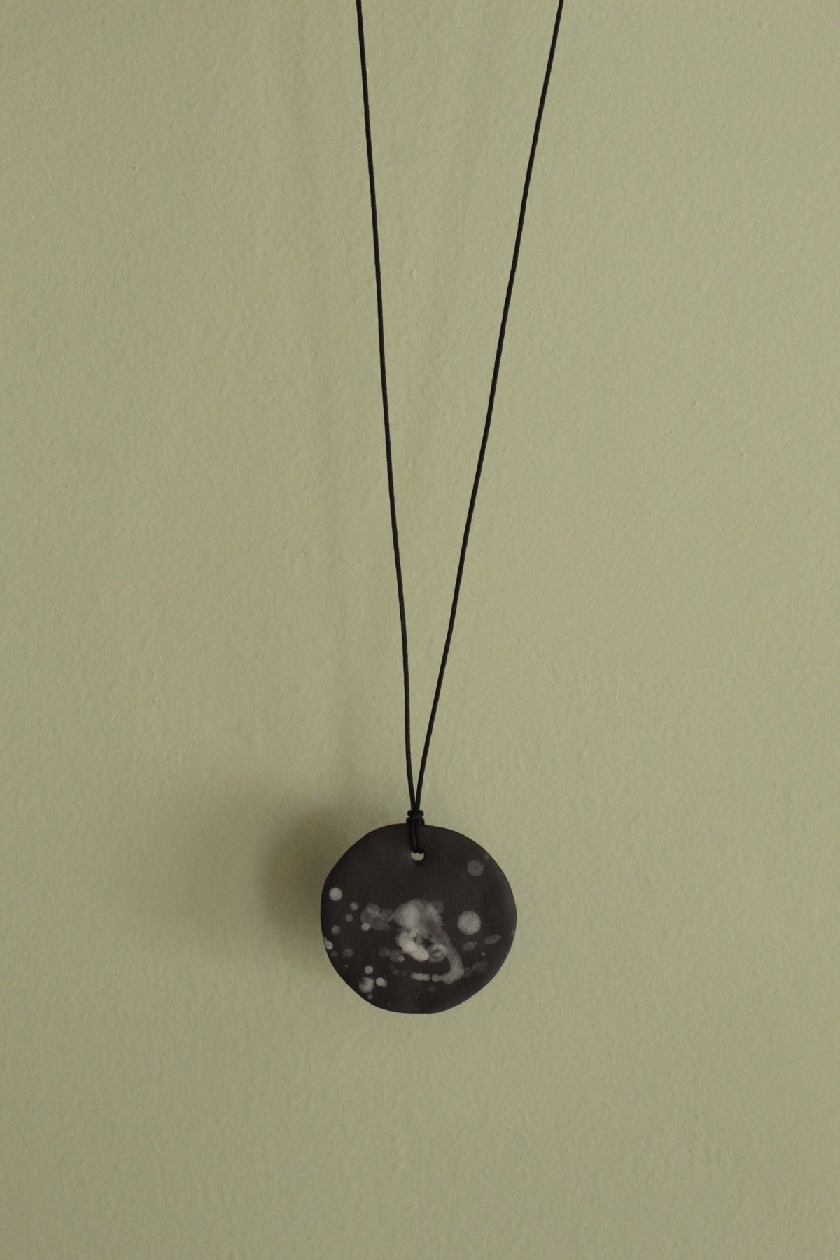Black and white porcelain circle necklace