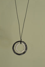 Black and white hoops porcelain necklace with white design