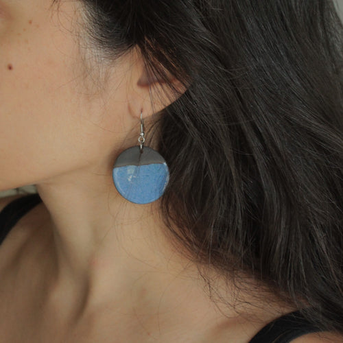 Black and blue circle dangling earrings