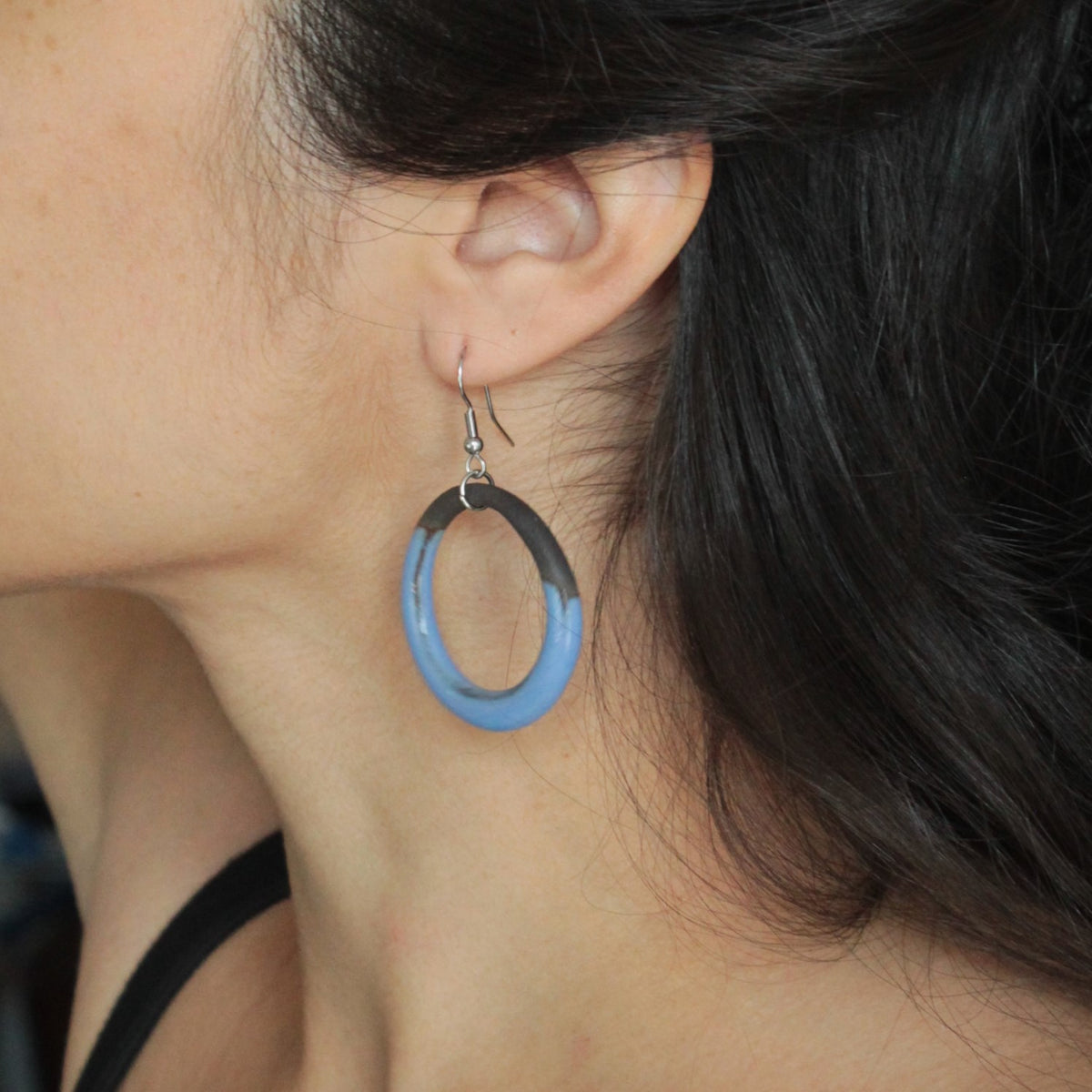 Black and blue hoop dangling earrings