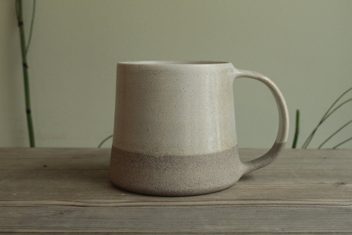 400ml White/Grey mug