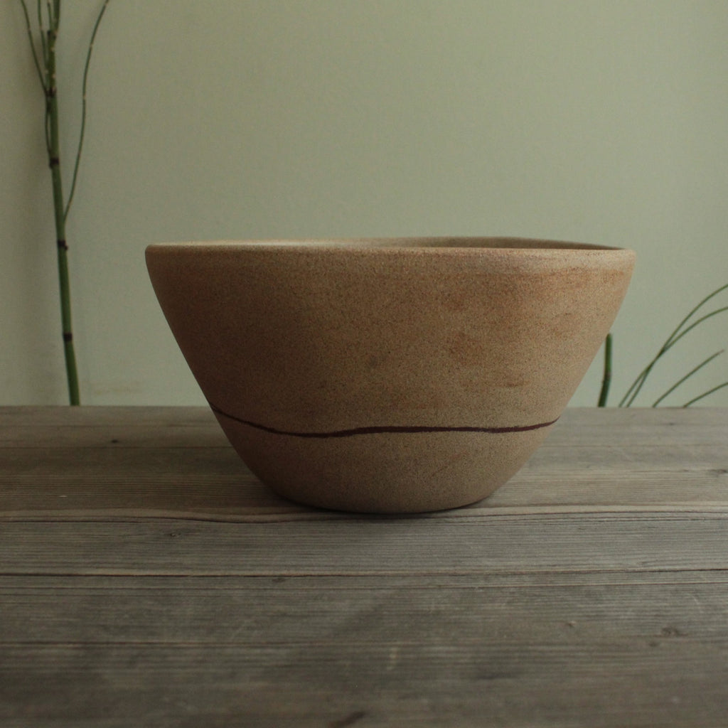 Red line bowl