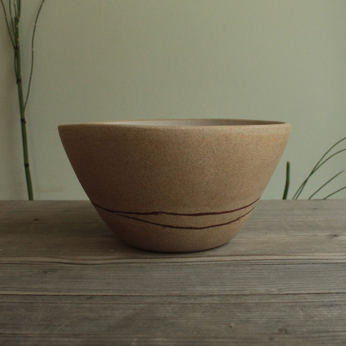 Red line bowl