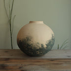 Blue design round vase