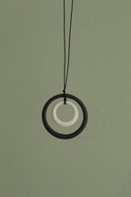Black and white hoops porcelain necklace