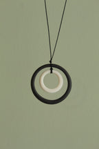 Black and white hoops porcelain necklace