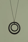 Black hoops porcelain necklace