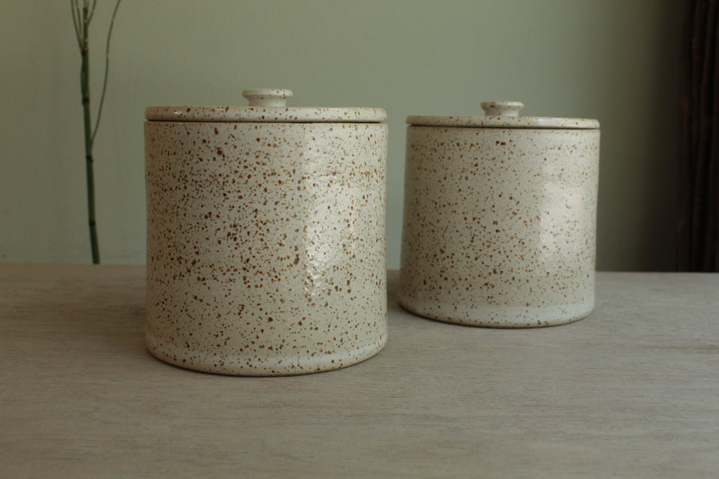 White speckled cookie jar