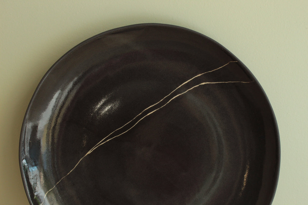 White line platter