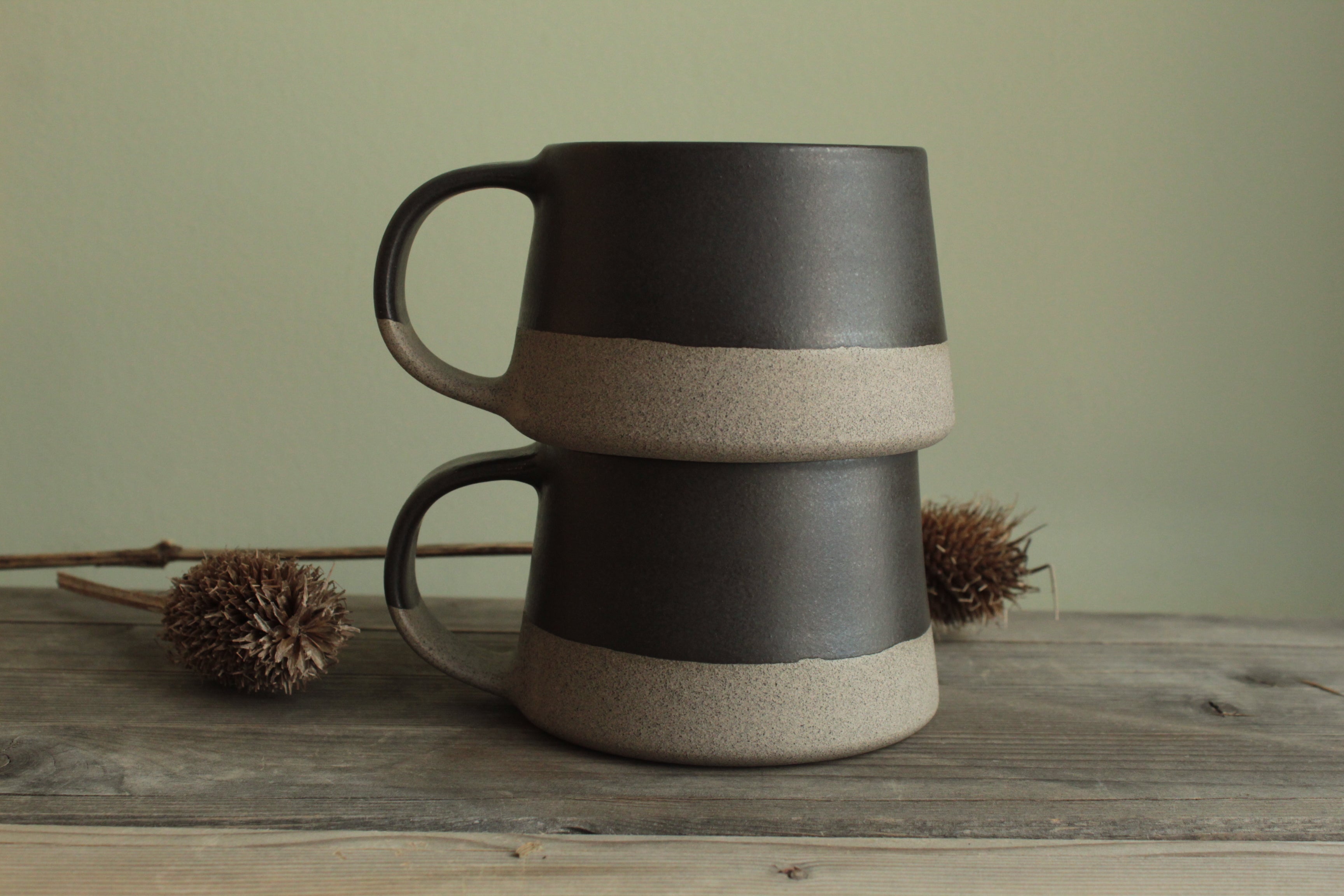 250ml Short mug - black on grey