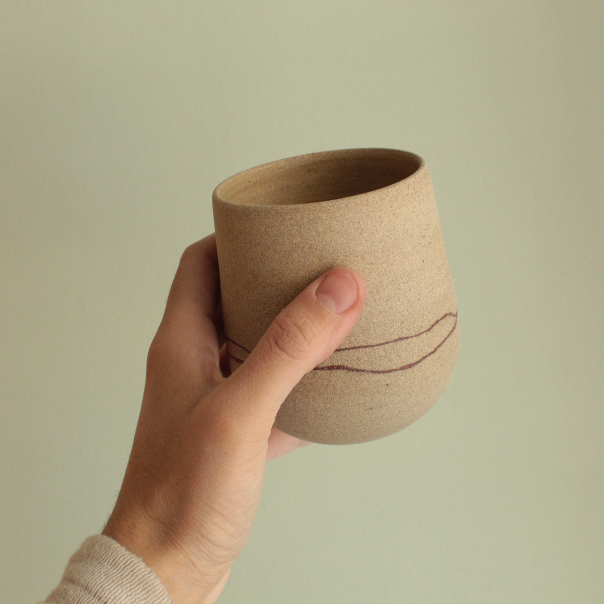 Red line cup