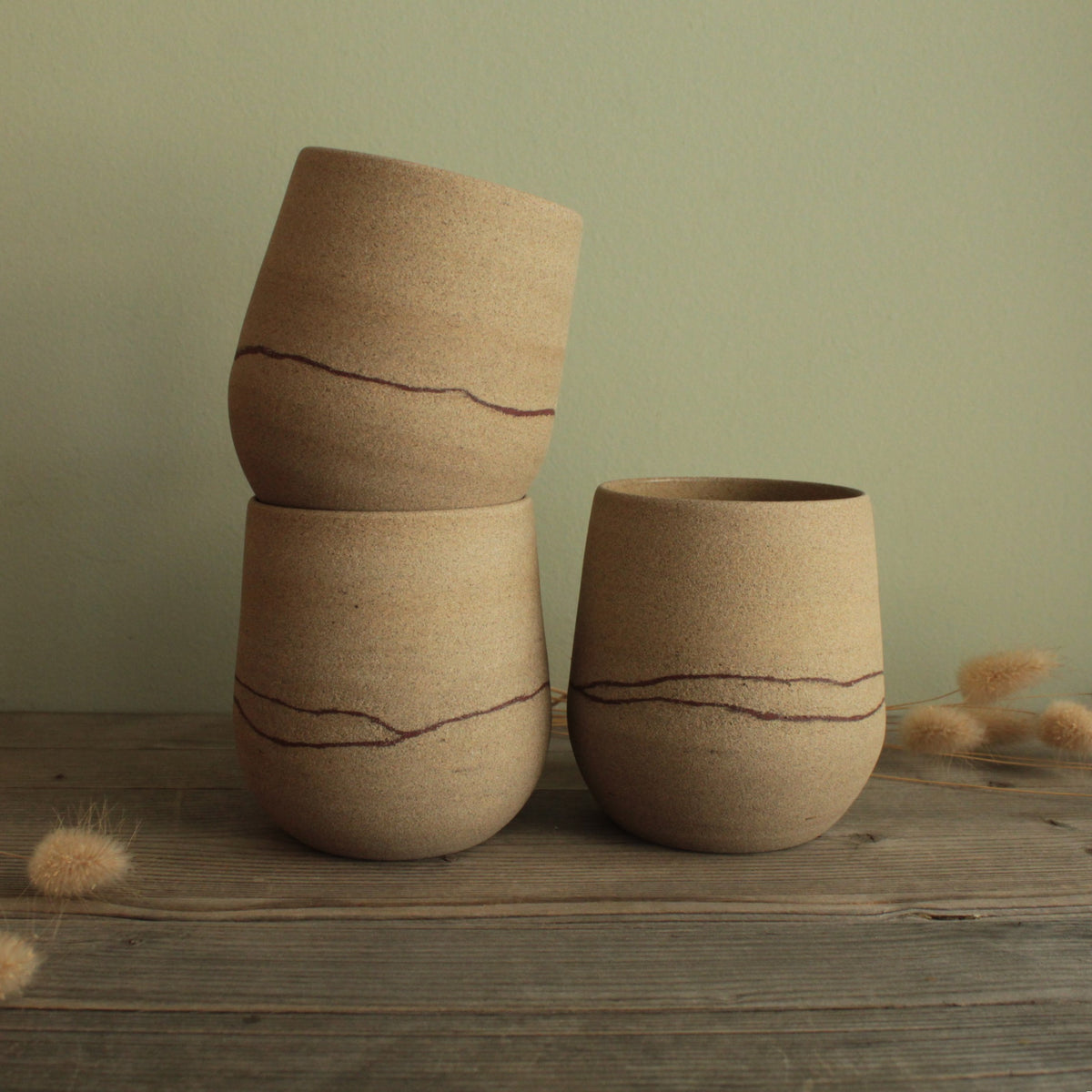 Red line cup