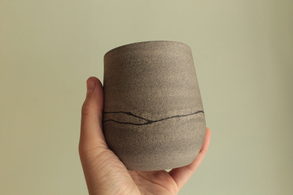 Black line cup