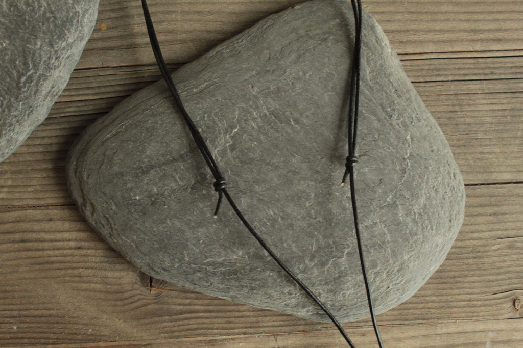 Marble porcelain necklace with leather cord - black large