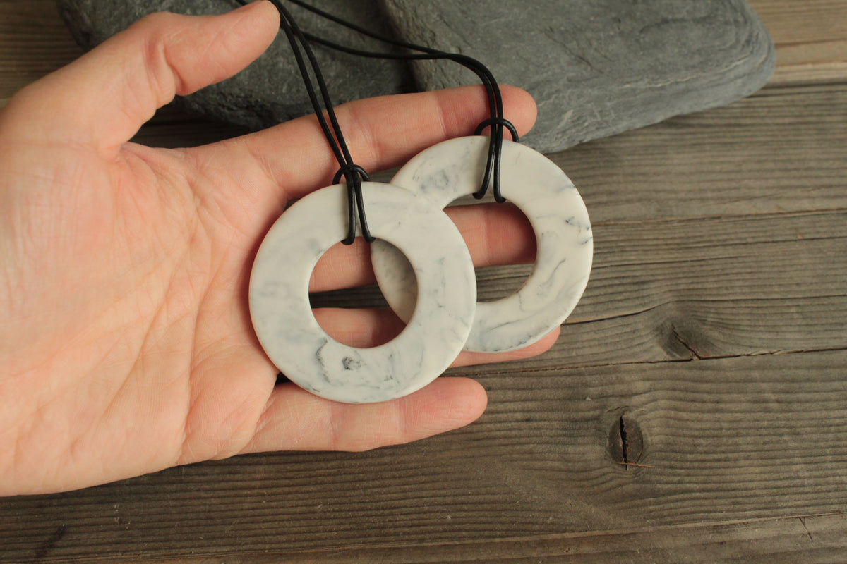 Marble porcelain necklace with leather cord - black large