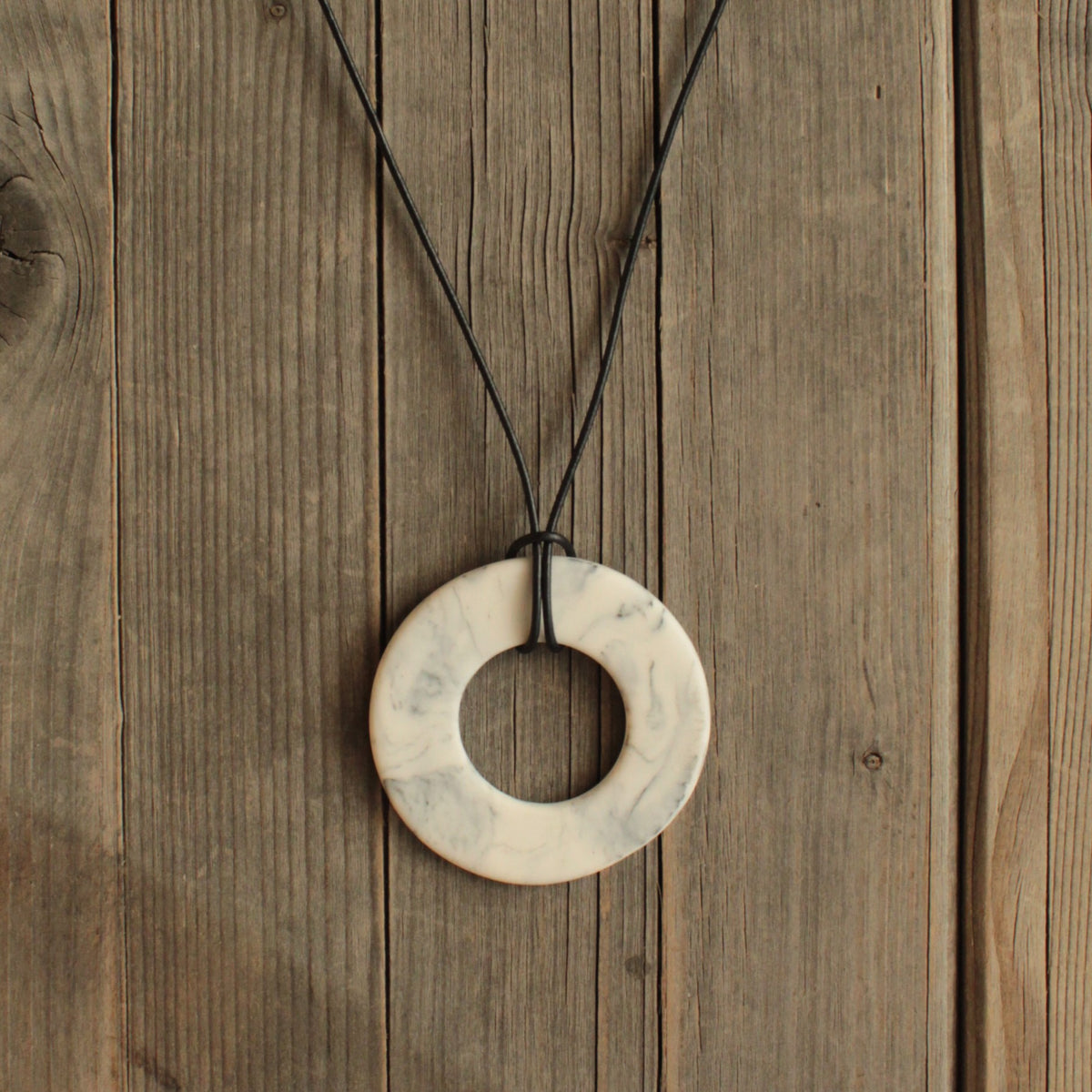 Marble porcelain necklace with leather cord - black large