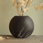Comet rain vase