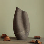 Menhir vase