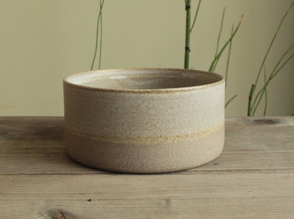 Grey serving bowl - small