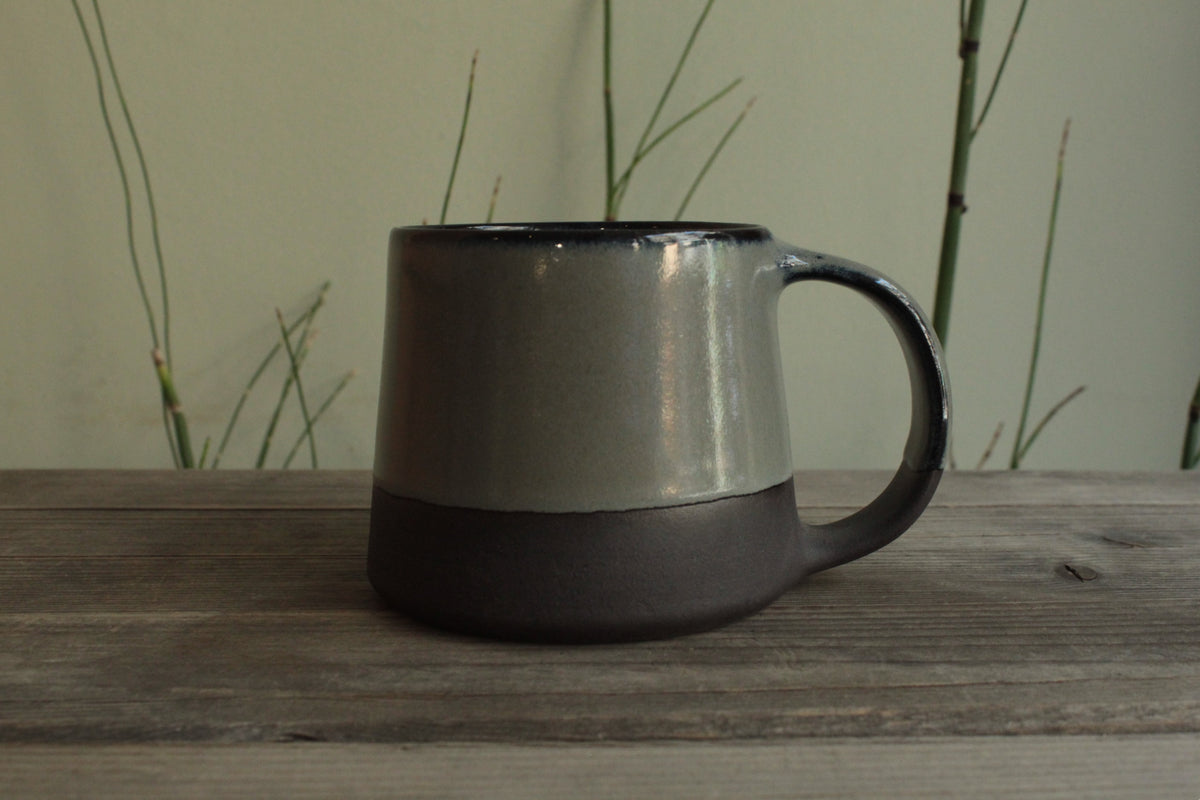 200ml Dark sage mug