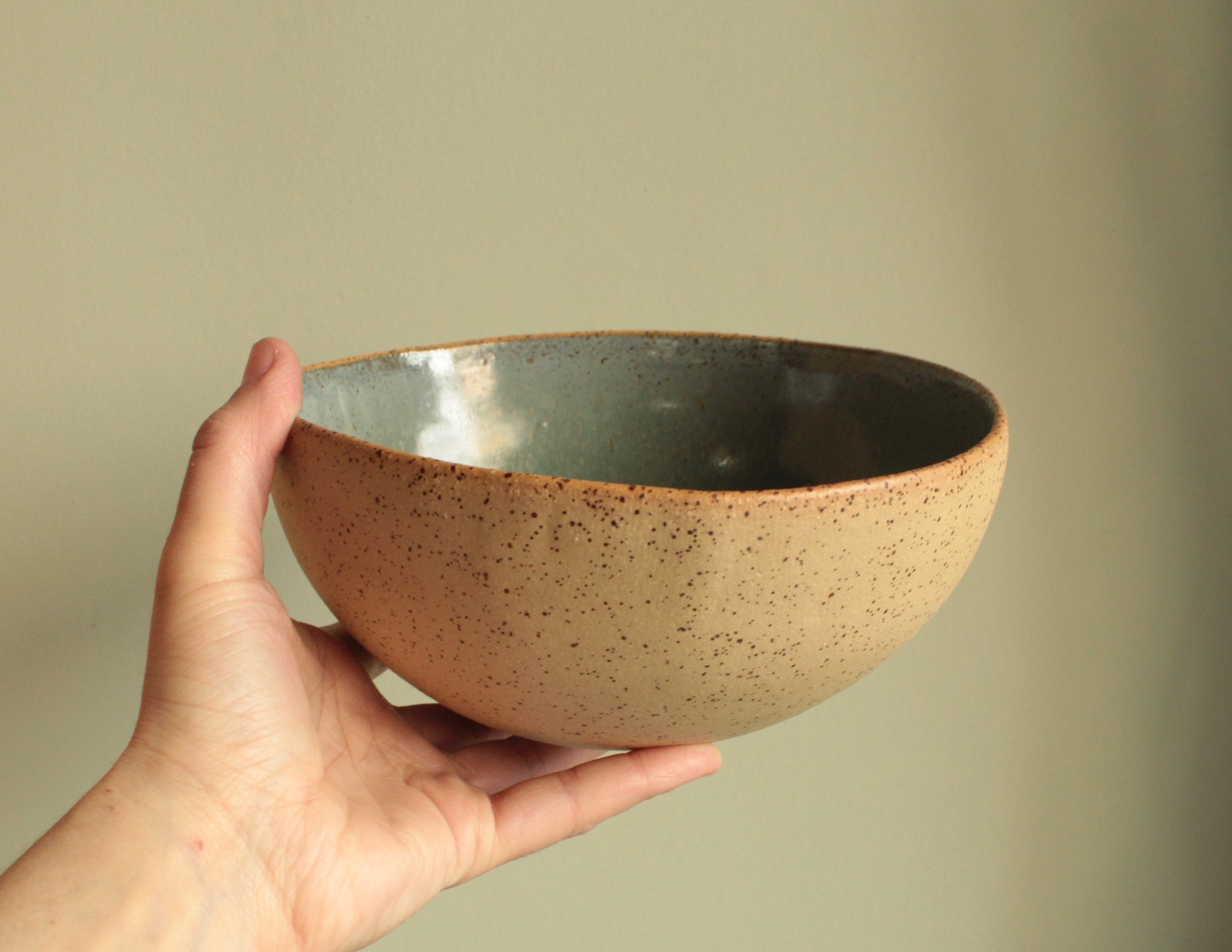 Yellow bowl with ciel glaze