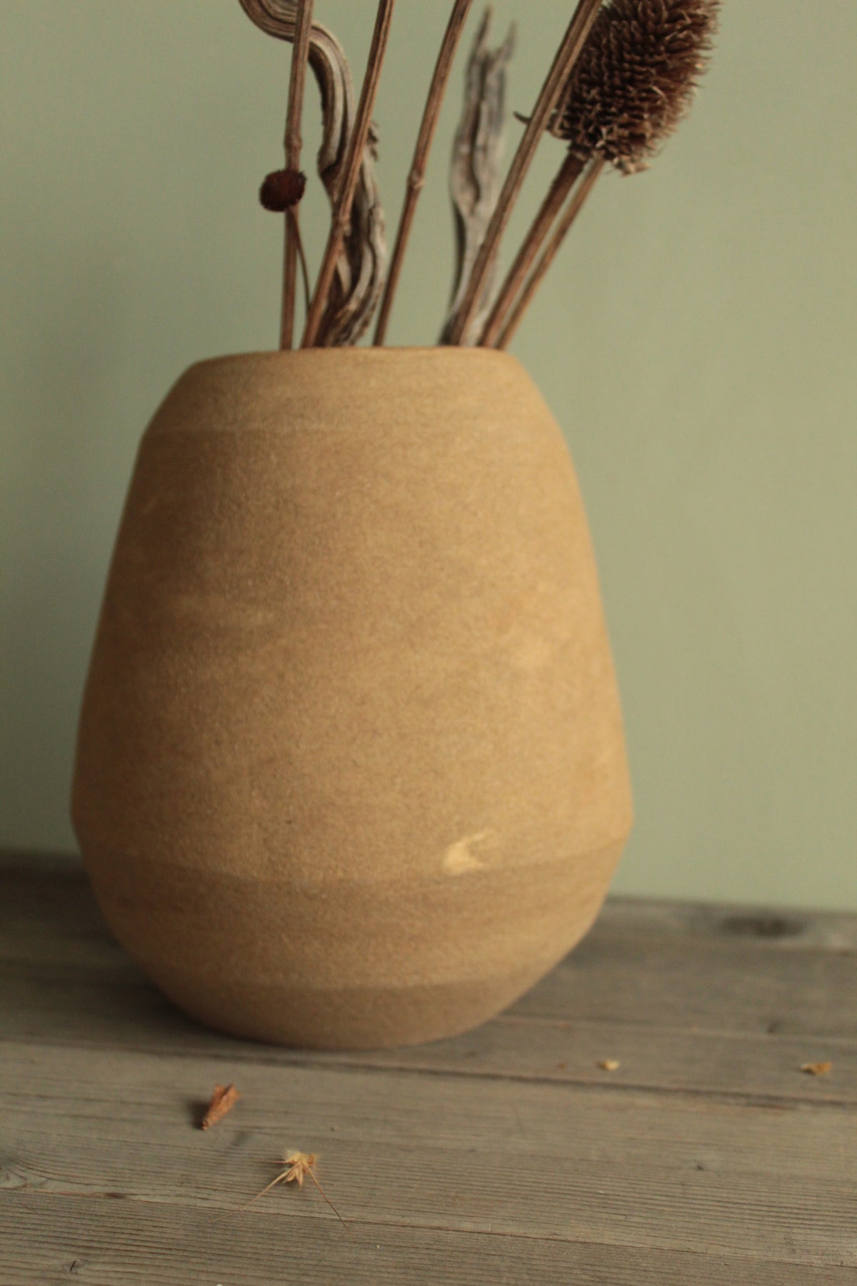 Desert sand vase