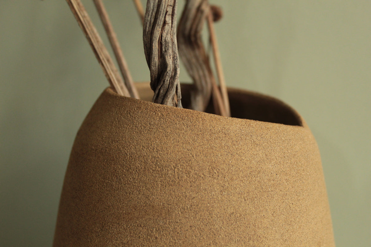 Desert sand vase