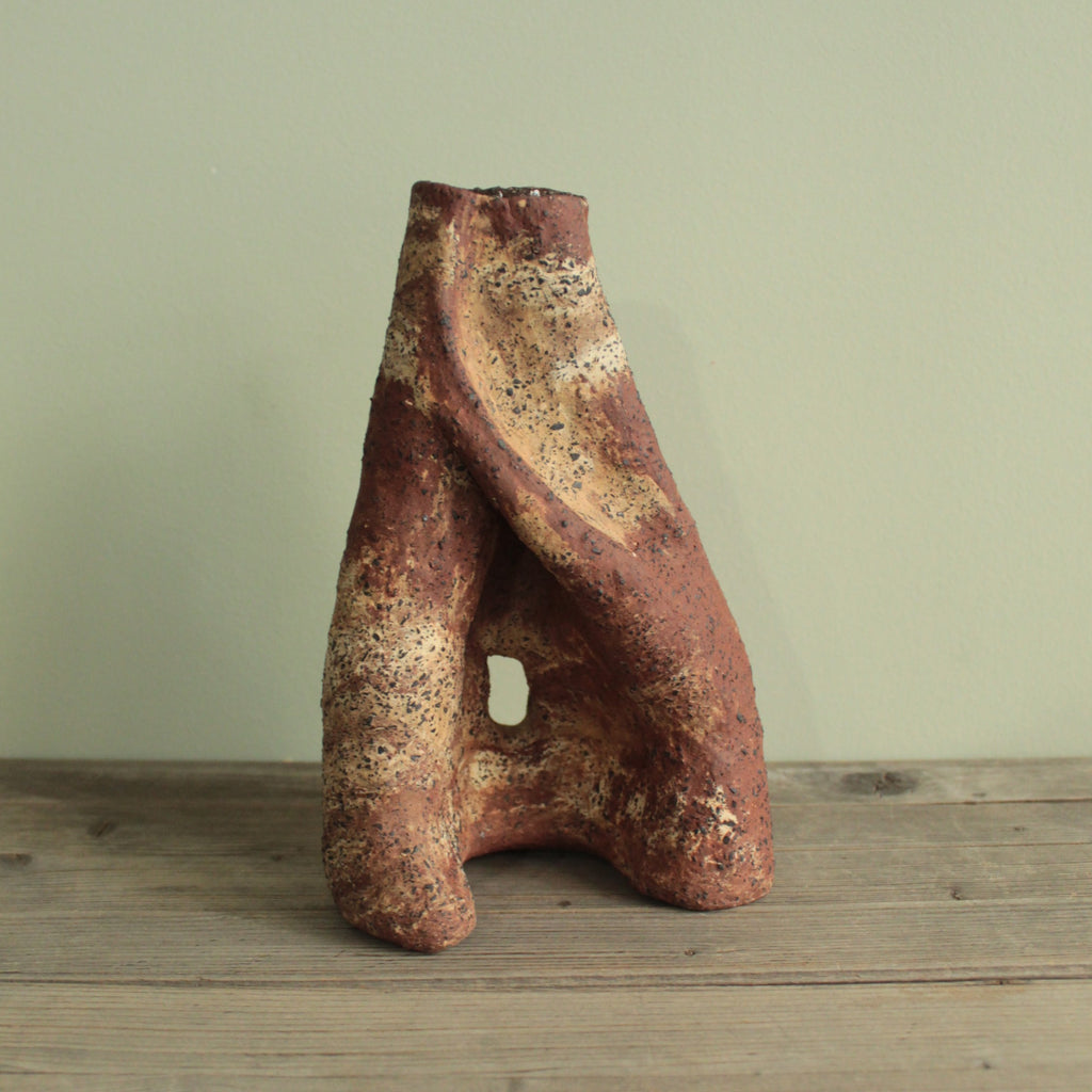 Red cave vase