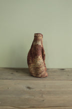 Red cave vase