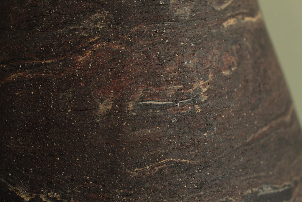 Drop geology vase