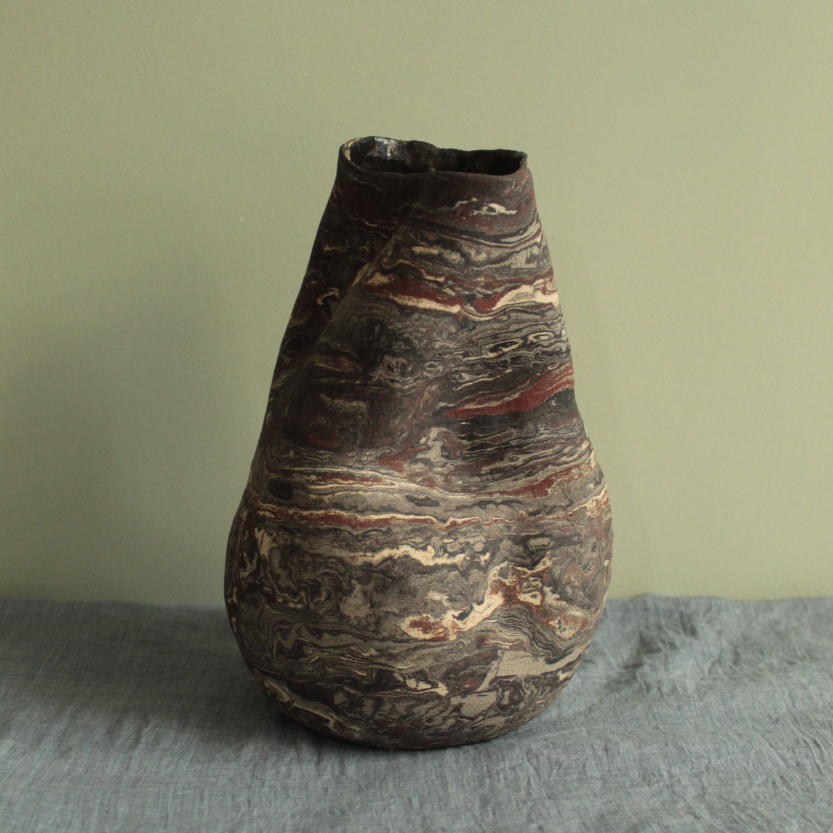 Crumpled geology vase