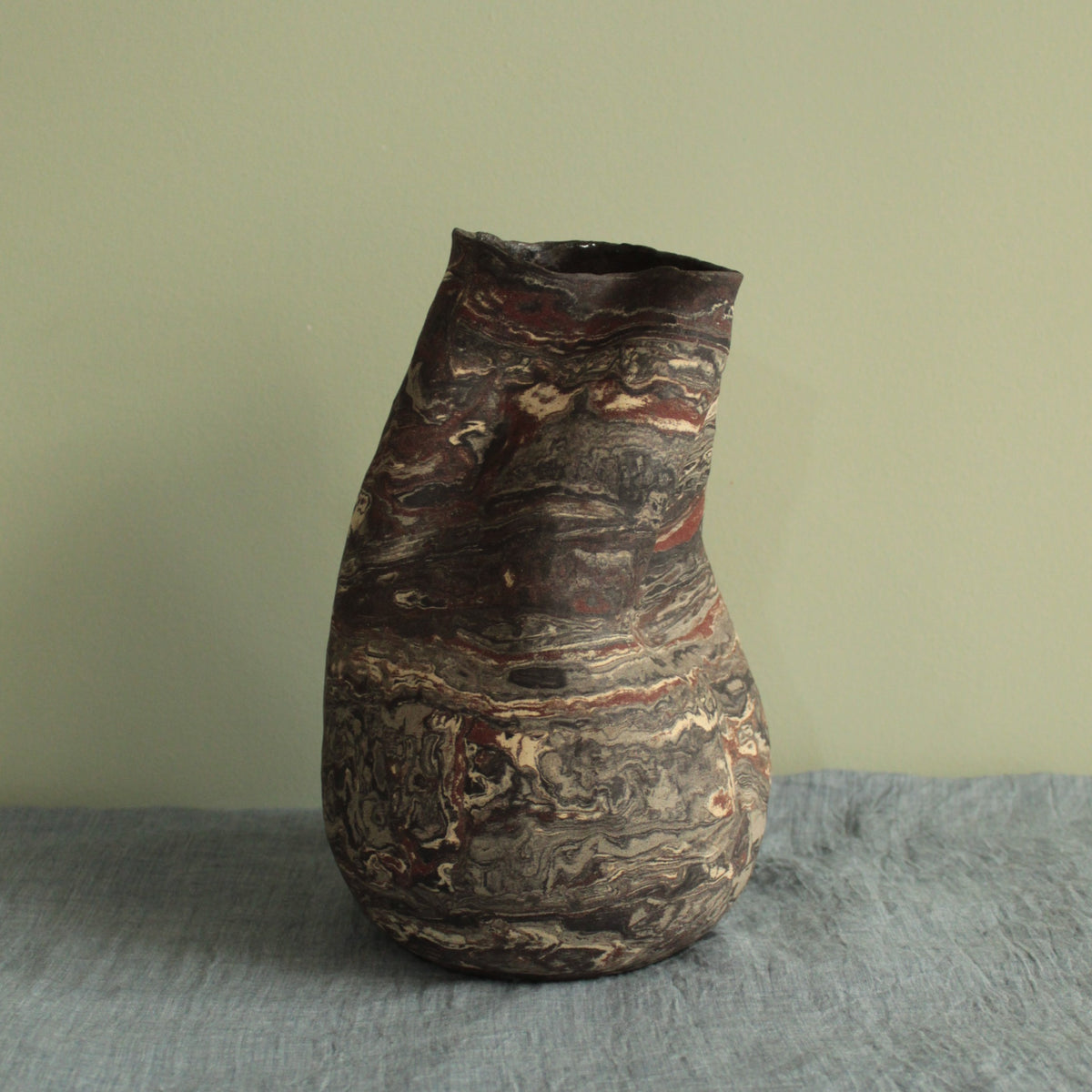Crumpled geology vase