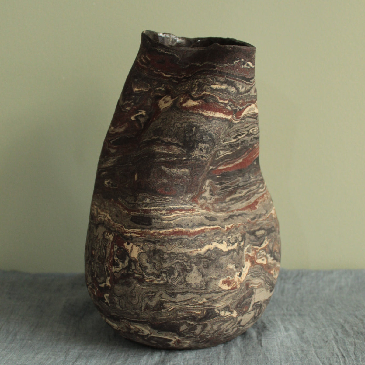 Crumpled geology vase