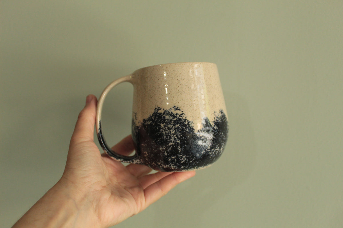 400ml White mug with blue or green design