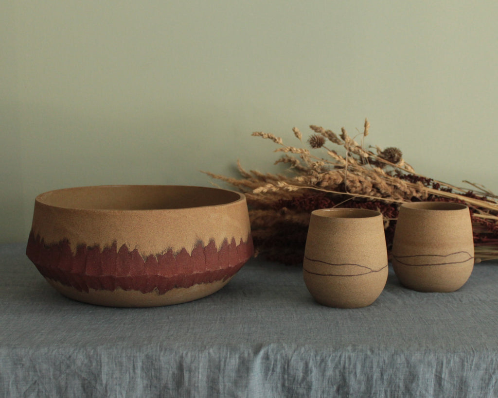 Red stripe serving bowl