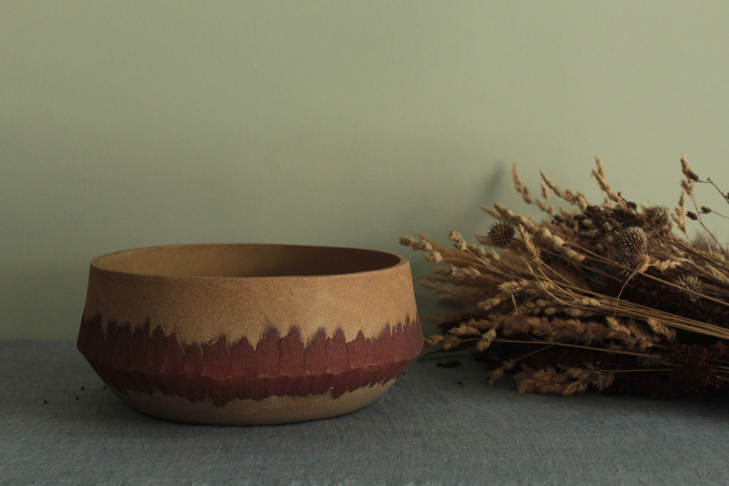 Red stripe serving bowl