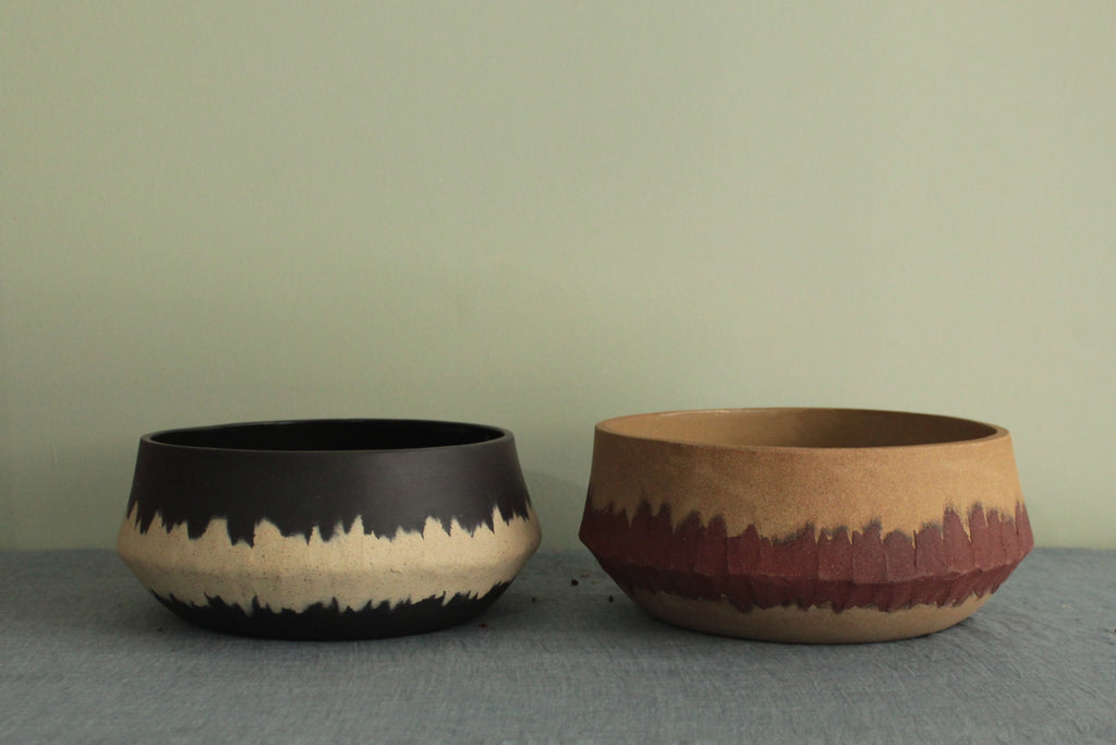 Red stripe serving bowl